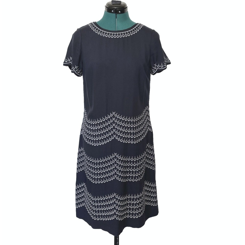 Boden Shift Dress Embroidered Scallop Hem 4L Navy Blue Mod Retro WH708
